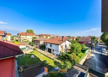 Three-room apartment Carignano - photo 15