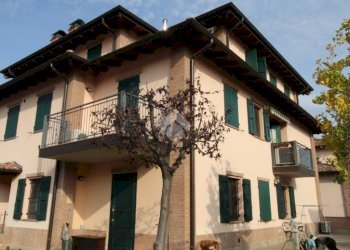Trilocale Via caponnetto, Casalgrande - foto 1