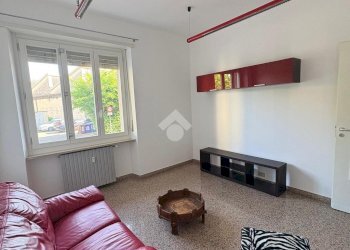 Three-room apartment Viale Cappuccini, Chieri - photo 4