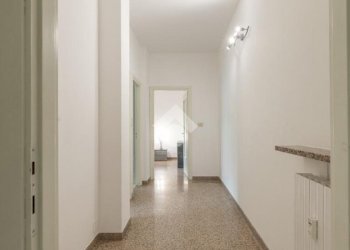 Three-room apartment Viale Cappuccini, Chieri - photo 9
