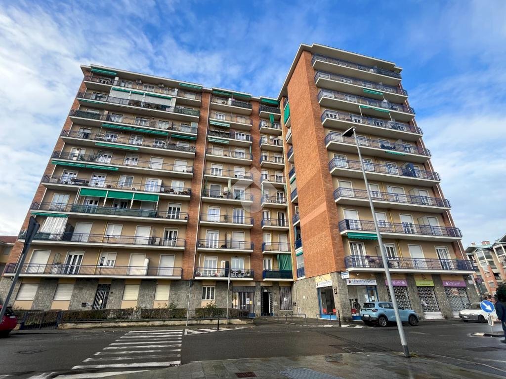 Two-room apartment Via Pellico, Collegno - photo 1