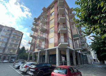 Two-room apartment Viale Giuseppe Mazzini, Barge - photo 1