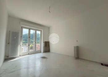 Two-room apartment Viale Giuseppe Mazzini, Barge - photo 12