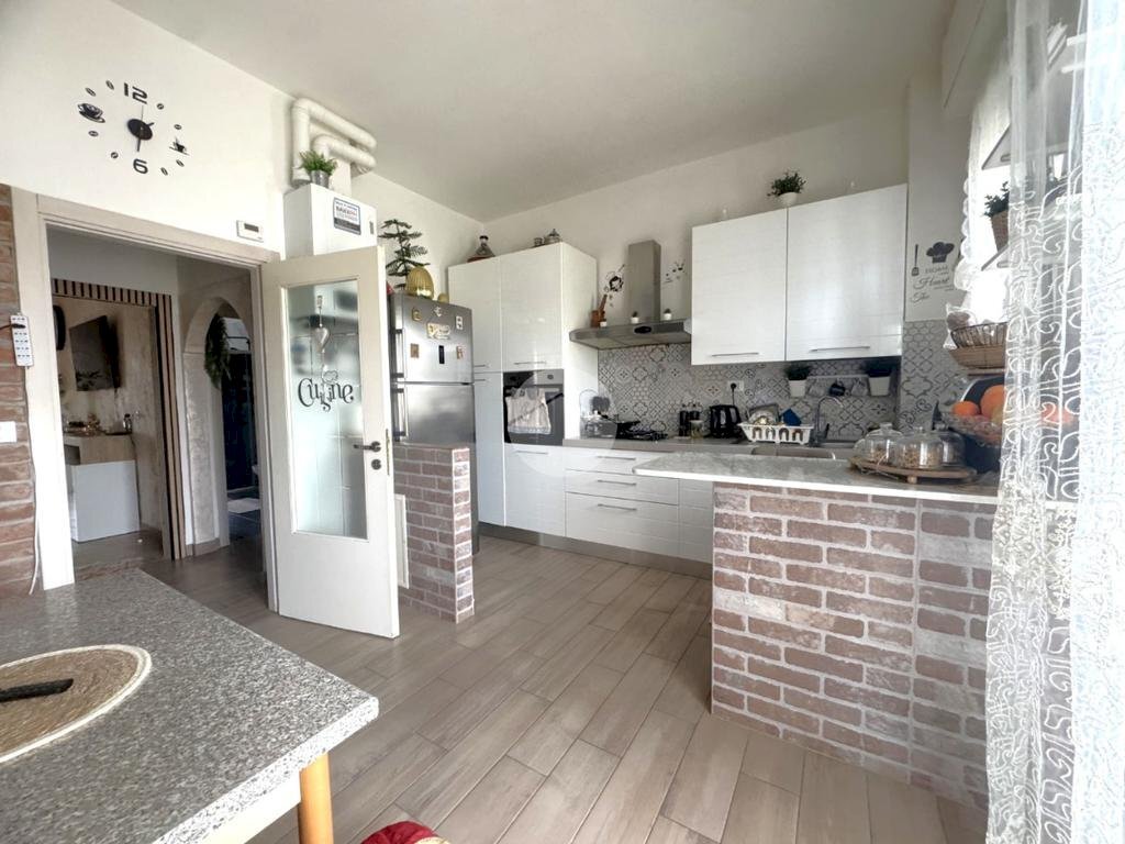 Three-room apartment Via Roncadello, Gatteo - photo 1