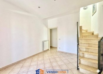 One-room apartment Loano - photo 3