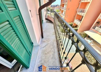 One-room apartment Loano - photo 4