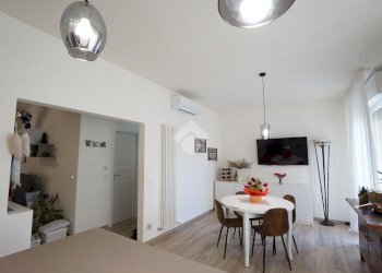 Four-room apartment Via L. Aliprandi, Modena (neighborhood Circoscrizione 1) - photo 2
