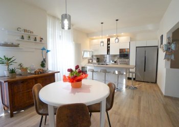 Four-room apartment Via L. Aliprandi, Modena (neighborhood Circoscrizione 1) - photo 6