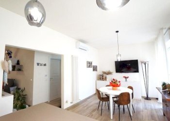 Four-room apartment Via L. Aliprandi, Modena (neighborhood Circoscrizione 1) - photo 1