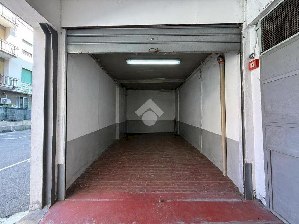 Box Via dell'alloro, Genova (neighborhood Borzoli) - photo 1