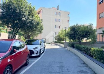 Quadrilocale Via Antonio Sant'Elia, Genova (zona Borzoli) - foto 3