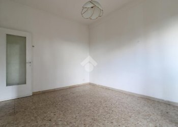 Three-room apartment Via Roma, Assago - photo 22
