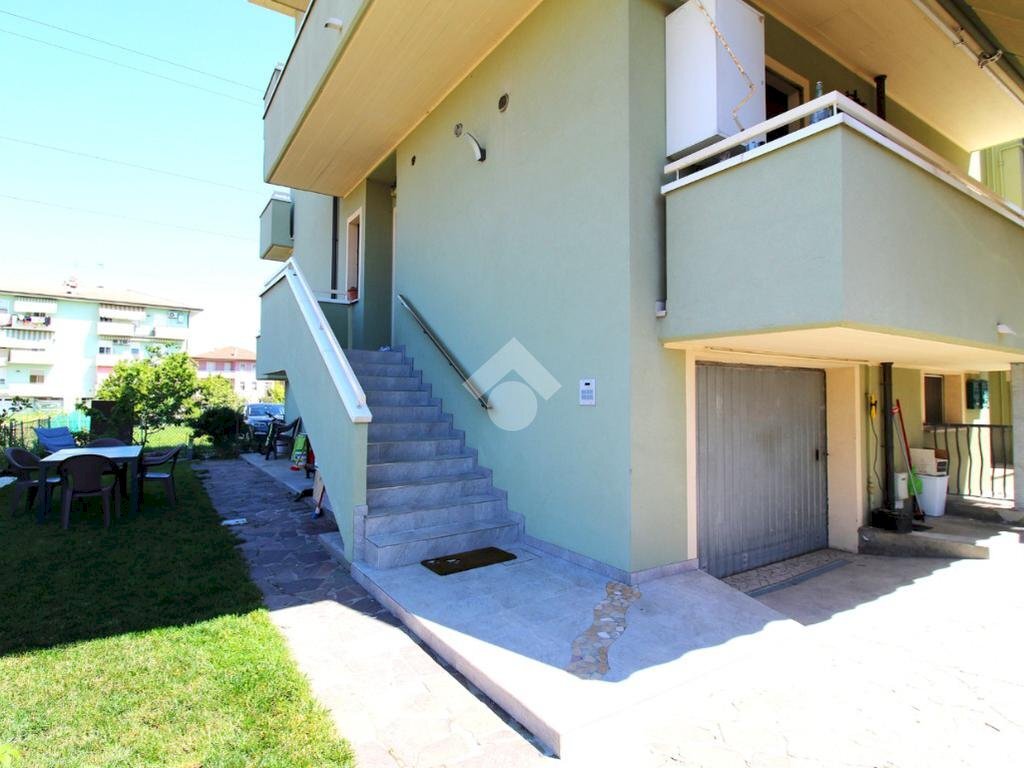 Three-room apartment Via alfieri, Gambettola - photo 1