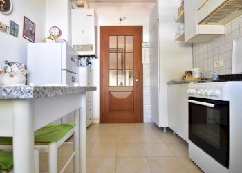 Three-room apartment Via Figlie della Croce, Sala Baganza - photo 8