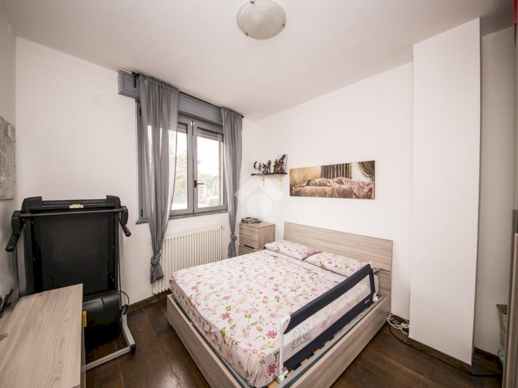 Three-room apartment Via Gaetano Airaghi, Milano (neighborhood Quinto Romano) - photo 3
