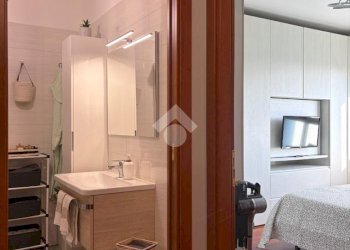 Two-room apartment Via castellanza, Milano (neighborhood Gallaratese) - photo 18