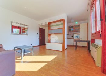 Two-room apartment Piazza Dei Daini, Milano (neighborhood Bicocca) - photo 2