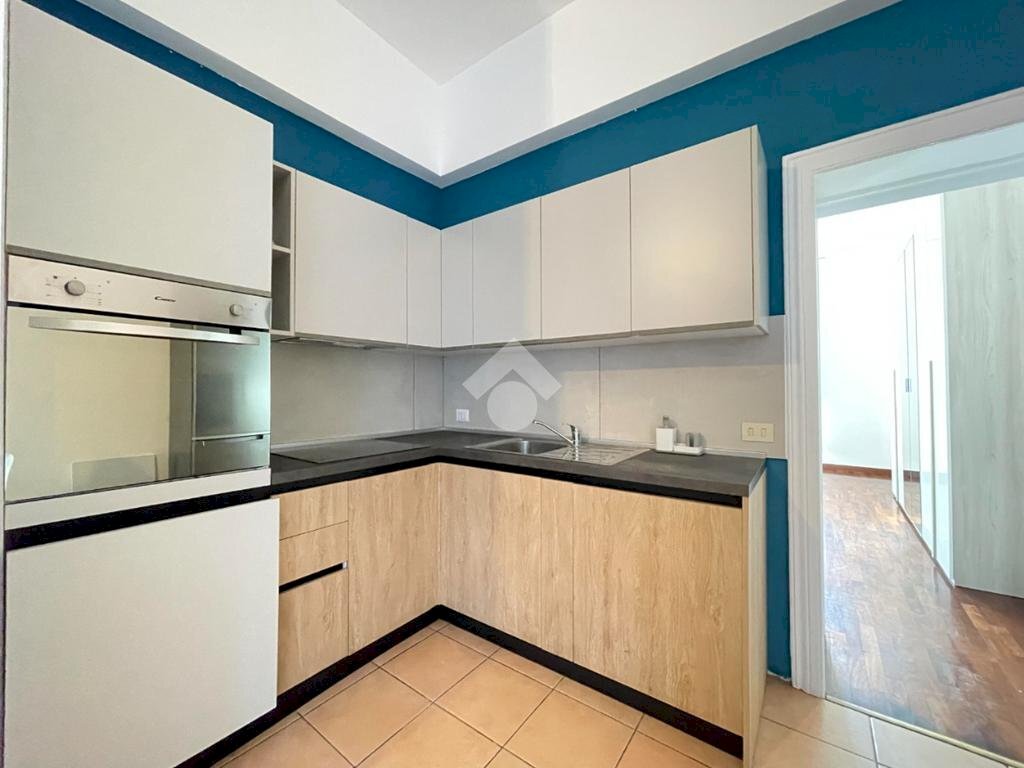 Two-room apartment Via Garigliano, Milano (neighborhood Isola) - photo 2