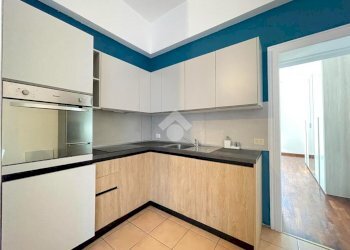 Two-room apartment Via Garigliano, Milano (neighborhood Isola) - photo 2