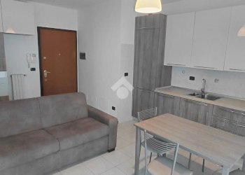 Two-room apartment Via Fausto Melotti, Milano (neighborhood Rogoredo) - photo 2