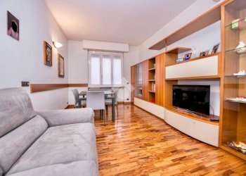 Three-room apartment Via Lambrate, Milano (neighborhood Casoretto) - photo 2