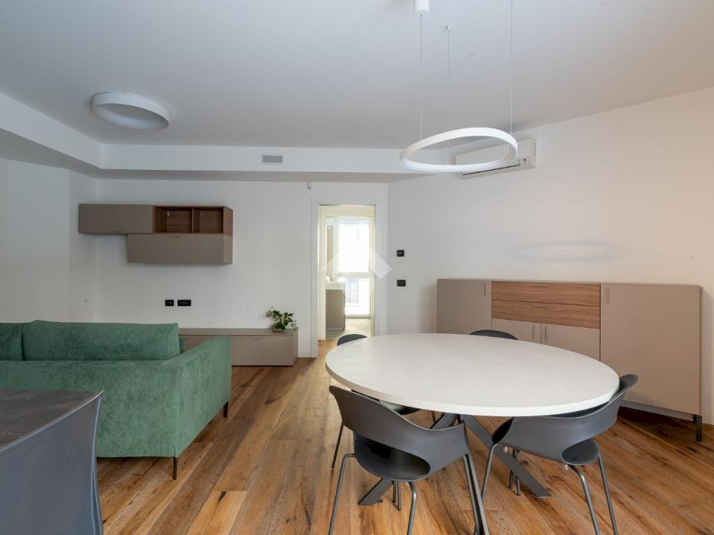 Three-room apartment Via Ippolito Rosellini, Milano (neighborhood Isola) - photo 3