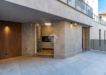 Three-room apartment Via Ippolito Rosellini, Milano (neighborhood Isola) - photo 21