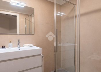 Two-room apartment Via Ippolito Rosellini, Milano (neighborhood Isola) - photo 6