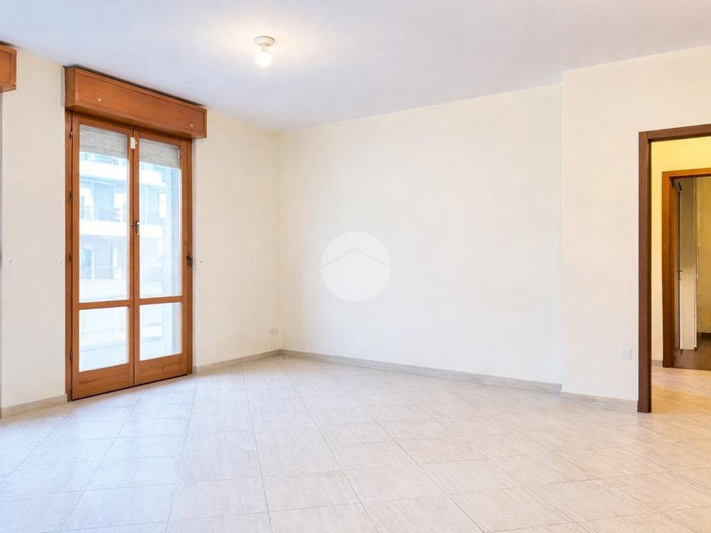 Three-room apartment Via Maniago, Milano (neighborhood Lambrate) - photo 2