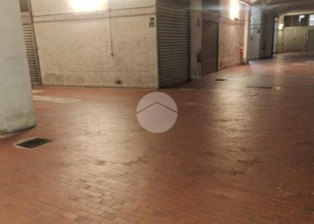 Box Corso Grosseto, Torino (zona Borgo Vittoria) - foto 8