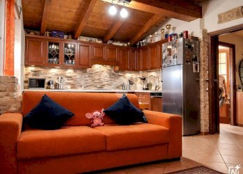 Three-room apartment Frazione Porossan Le Papet, Aosta - photo 11