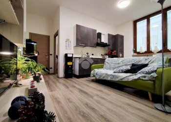 Two-room apartment Viale Conseil Des Commis, Aosta - photo 3