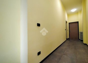 Two-room apartment Viale Conseil Des Commis, Aosta - photo 16