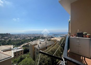 Trilocale Via Rodolfo Fumagalli, Genova (zona Oregina) - foto 1