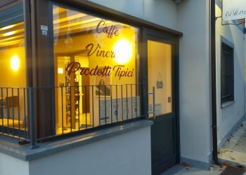 Pub - Enoteca - Wine Bar Via Circonvallazione, 89, Mango - foto 15