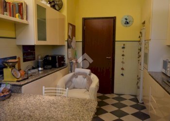 Three-room apartment Cassina De' Pecchi, Cassina de' Pecchi - photo 17