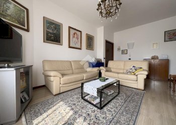 Three-room apartment Via Milano, Legnano - photo 1