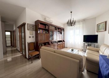 Three-room apartment Via Milano, Legnano - photo 11
