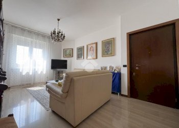 Three-room apartment Via Milano, Legnano - photo 19