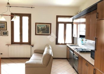 Three-room apartment Piazza Brigate Garibaldi, Ferrara - photo 3