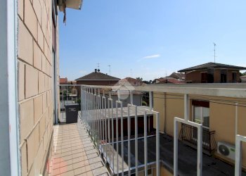 Two-room apartment Via Lupi di Toscana, Bareggio - photo 13