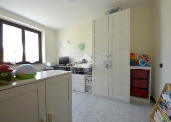 Three-room apartment Via Ronchetti, Masate - photo 24