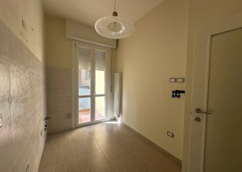 Cucina - Quadrilocale via Luigi Sassi, 10, Imola - foto 4