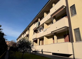 Three-room apartment Via Aldo Moro, Vignate - photo 1