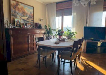Three-room apartment Via Aldo Moro, Vignate - photo 4