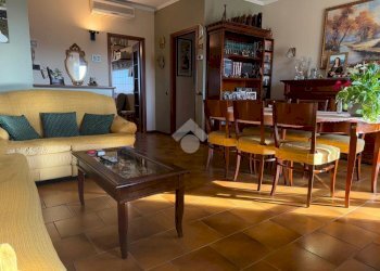 Three-room apartment Via Aldo Moro, Vignate - photo 10