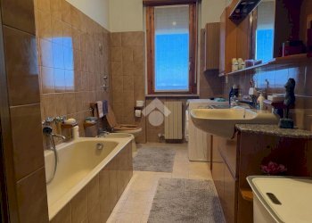 Three-room apartment Via Aldo Moro, Vignate - photo 29