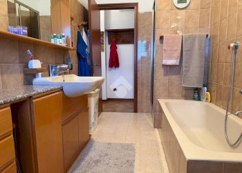 Three-room apartment Via Aldo Moro, Vignate - photo 34