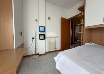 Three-room apartment Piazza Sandro Pertini, Pessano con Bornago - photo 23