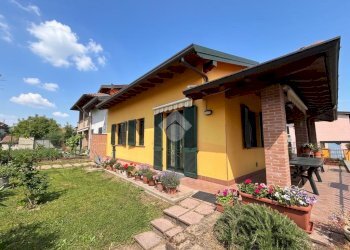 Villa Via Milano, Grezzago - photo 1